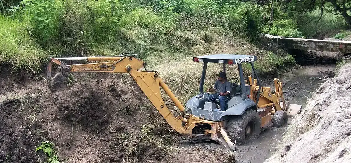 Revestimiento de un canal de riego