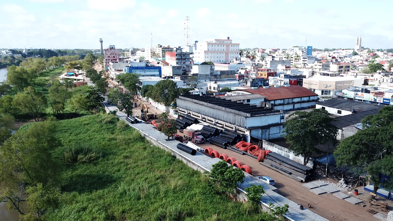 Malecón, frente de obra junto al río